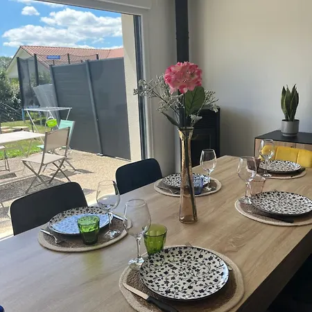 Nyaraló Residence *